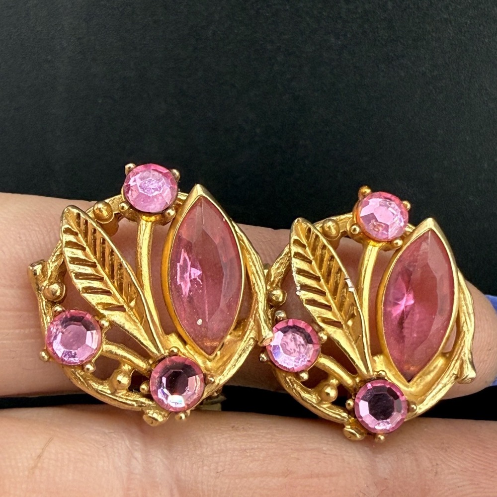 Vintage Rhinestone Earrings Pink Flowers Spring‎ Easter Clip Ons